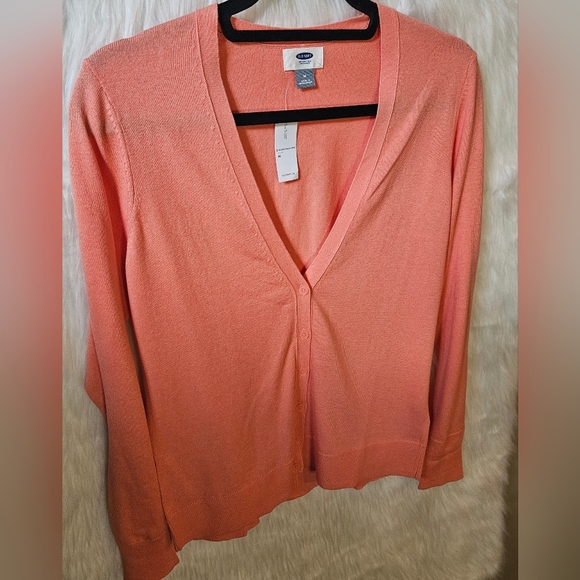 Old Navy Coral V-Neck Sweater - Picture 2 of 7